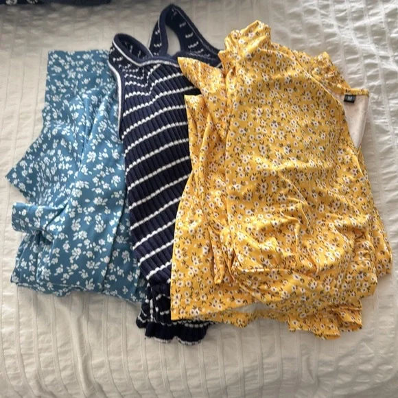 Bundle/lot of three maternity dresses - Picture 1 of 8